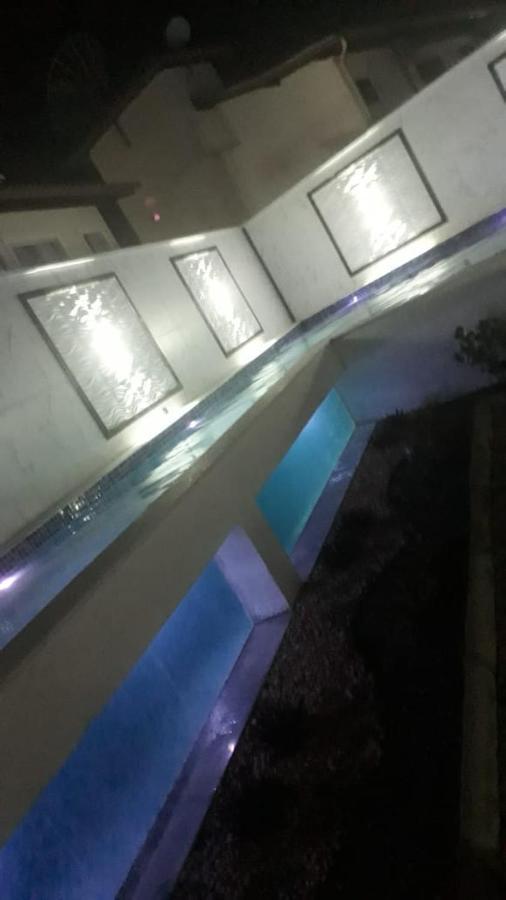Vila Dos Diamantes Flats De Luxo Lancamento 포르투세구로 외부 사진